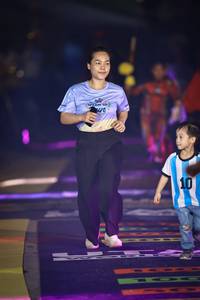 BIB: 
                            <button type="button" onclick="openModal(25219635)" class="btn btn-primary btn-sm float-right btn-popup" data-toggle="modal" data-target=".modal-high-quality">
                        <i class="fas fa-shopping-cart"></i> Add to Cart
                    </button>
                                            <button type="button" onclick="isThisMe(25219635, true)" class="btn btn-success btn-sm float-right btn-popup btn-isme hidden" data-toggle="tooltip" data-placement="bottom" title="นี่คือรูปของคุณใช่ไหม คลิกที่นี่เพื่อเอาเข้าอัลบั้ม">
                        <i class="fas fa-plus"></i> Add to album
                    </button>
                    <button type="button" onclick="isThisMe(25219635, false)" class="btn btn-warning btn-sm float-right btn-popup btn-isnotme hidden">
                        <i class="fas fa-ban"></i> Remove from album
                    </button>